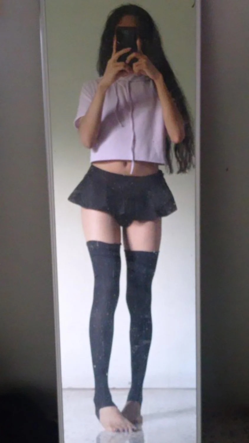 Femboy teen p1 image 2