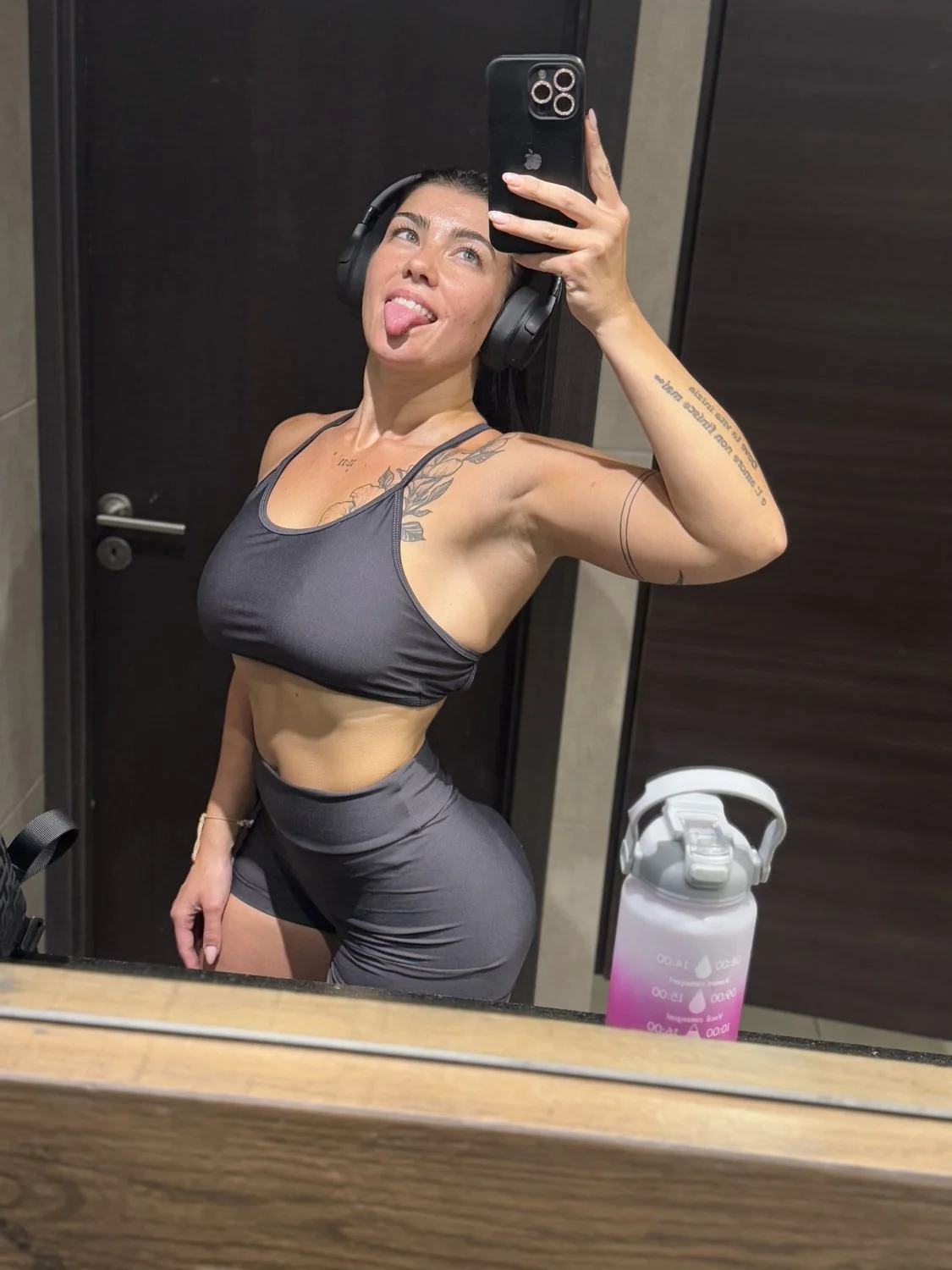 exercising makes me horny main image