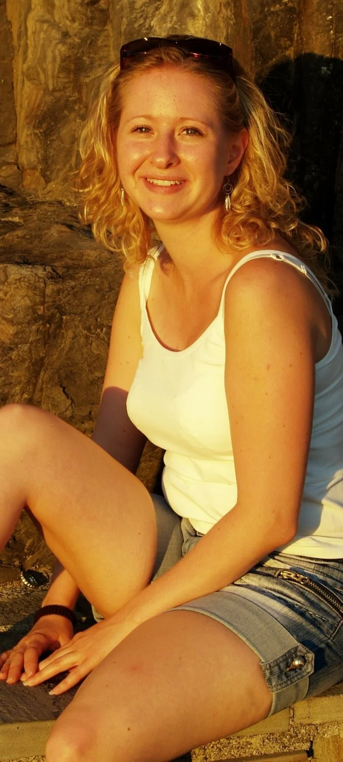 I got my friend Nadia pregnant. image 9