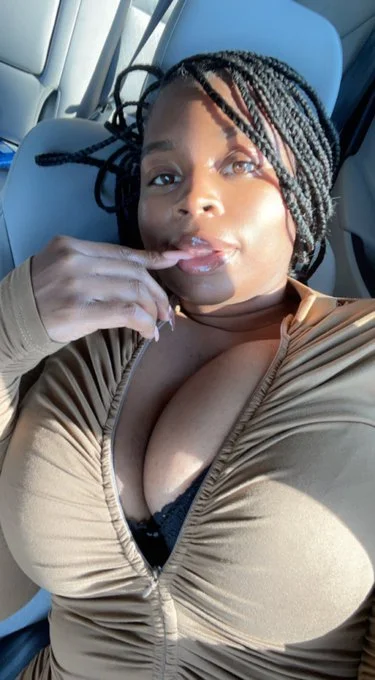 She should’ve won a WOTY image 2