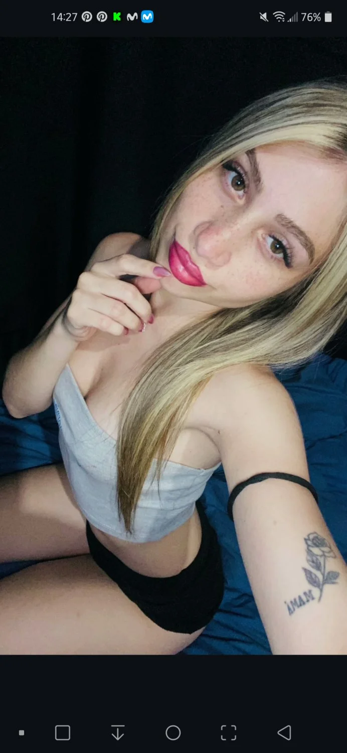 Tremenda putita la rubia agus, habra algo? image 11