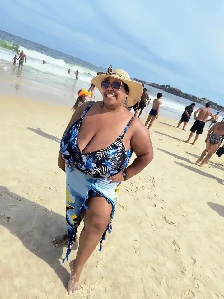 Ebony Milf With Huge Ass Titties Oh My Fuckin Gawd I would not pull out 145 image 30