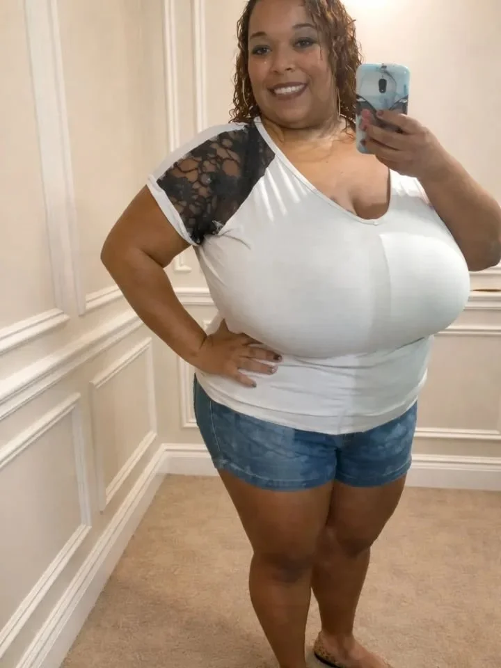 Ebony Milf With Huge Ass Titties Oh My Fuckin Gawd I would not pull out 145 image 50