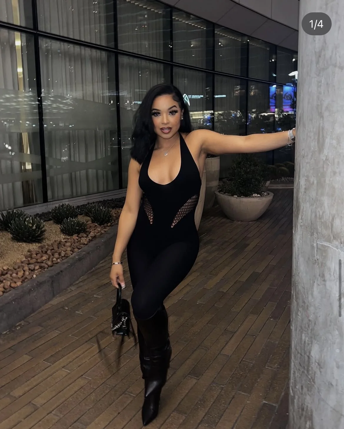 Sexy black baddie image 9