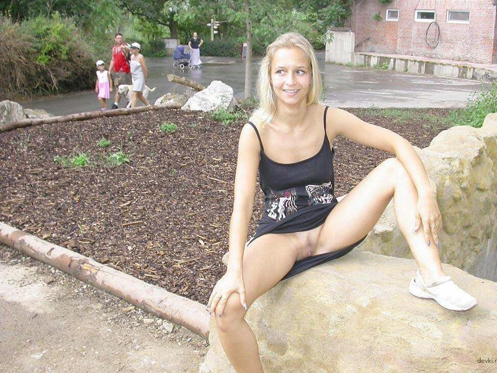 Bottomless in Public 19 image 36