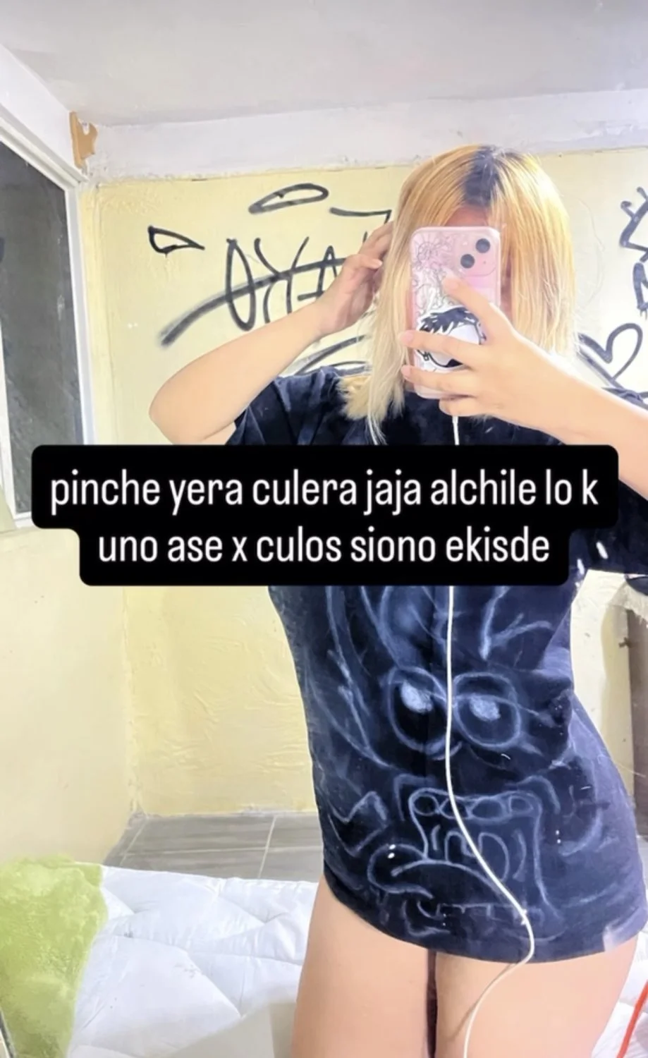 Me encanta esta zorrita chichona main image