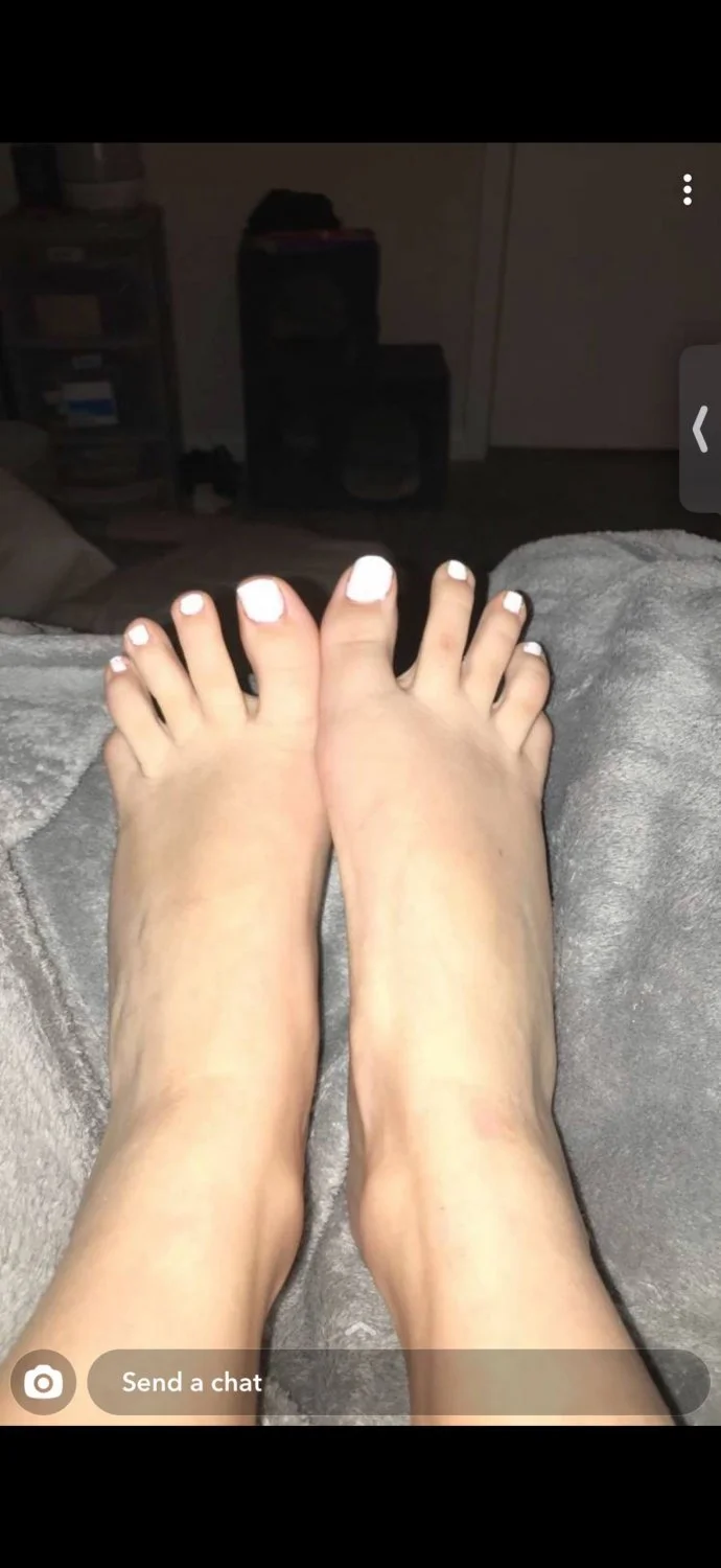 Footsluts pt 4. image 5