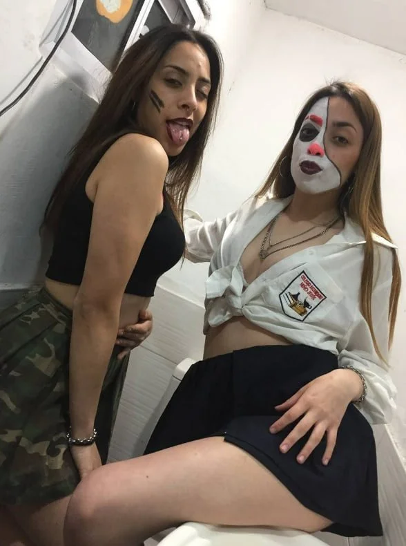 Duas Novinhas fazendo uma putaria em casa vazou erome videos novos videos br melhores videos amador image 1