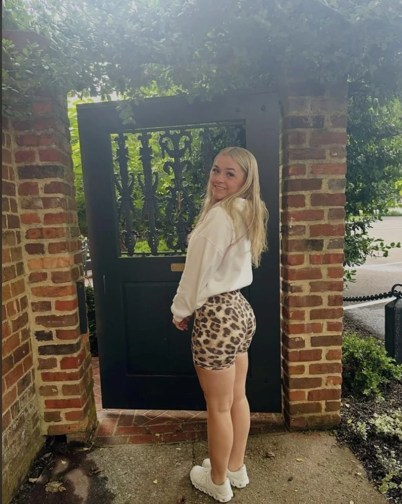 Married woman cheats on her husband and got gangbanged by bbc image 5