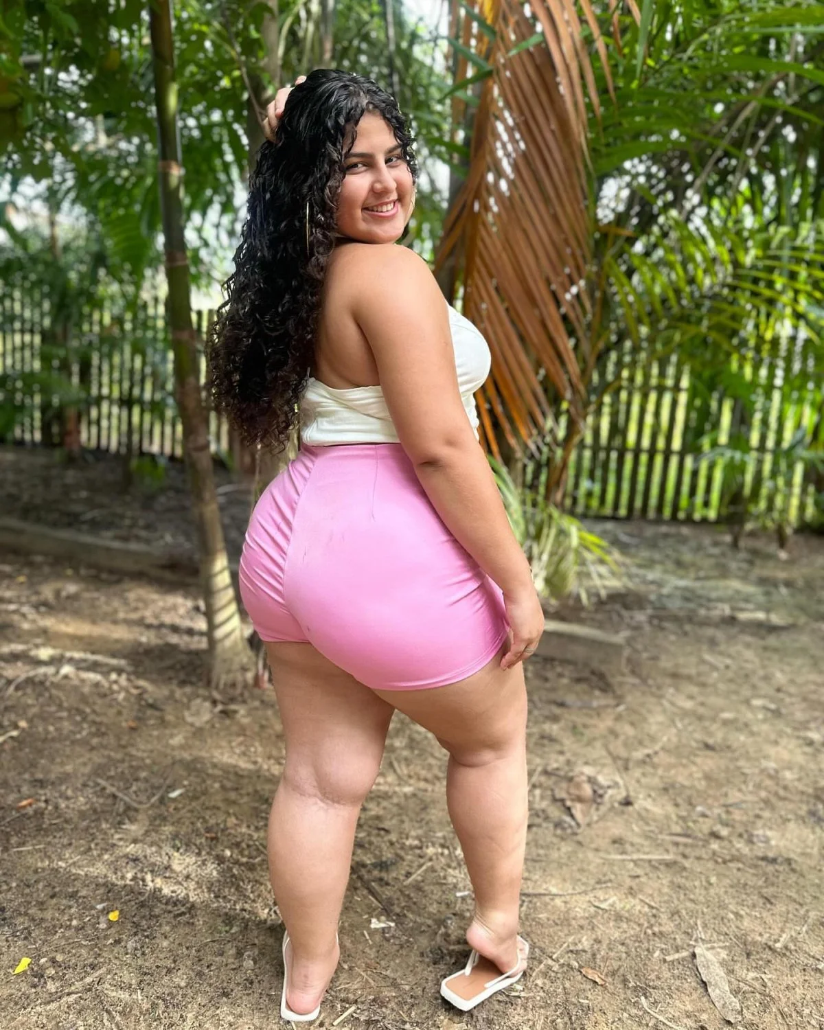 Gordinha do Instagram - Thais image 17