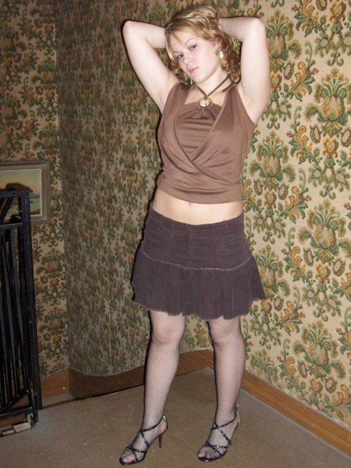 Whore Susie image 3