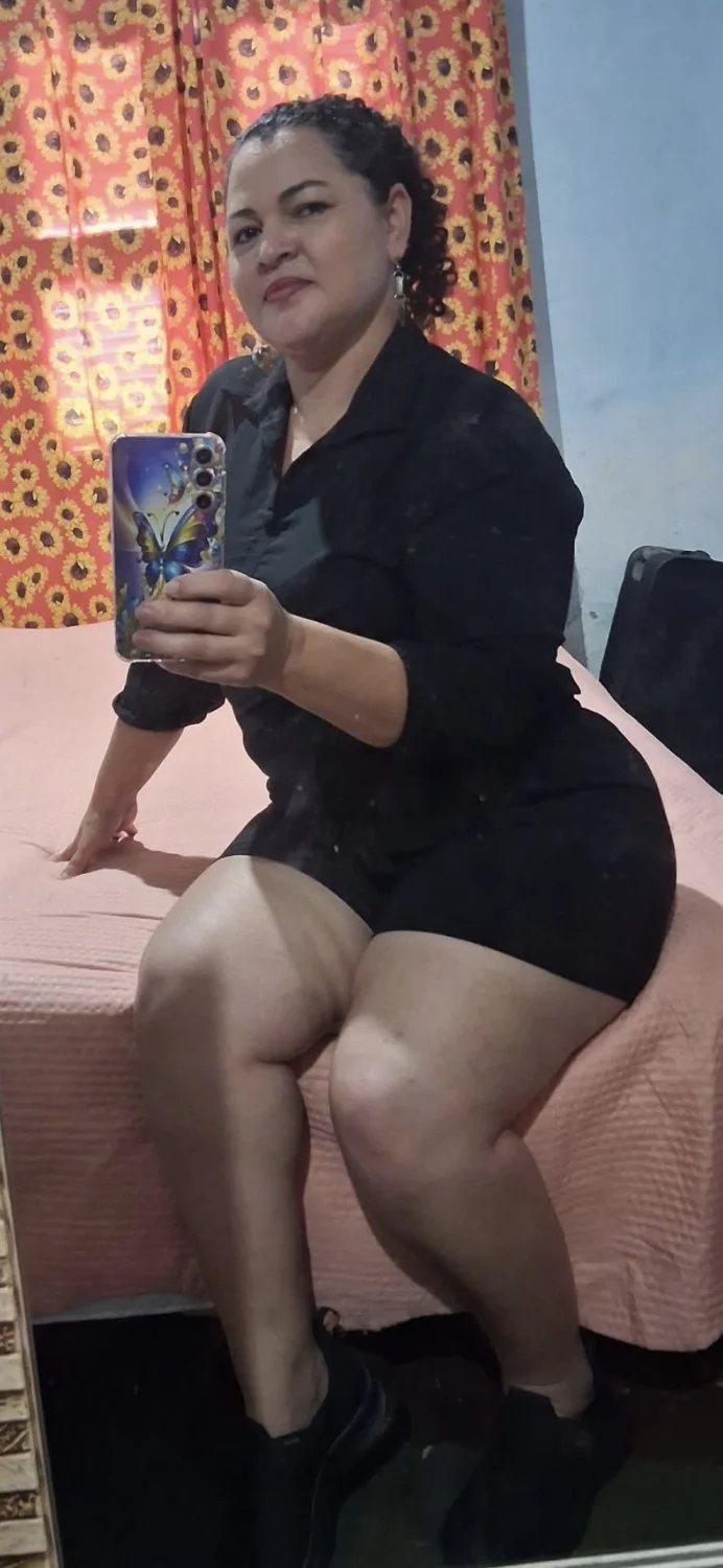 Pra quem gosta de gordinha gostosa - Lourdes (Facebook) main image