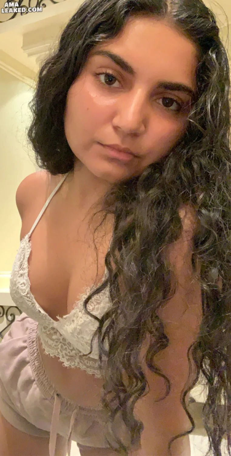 Sexy Desi Jeal image 12