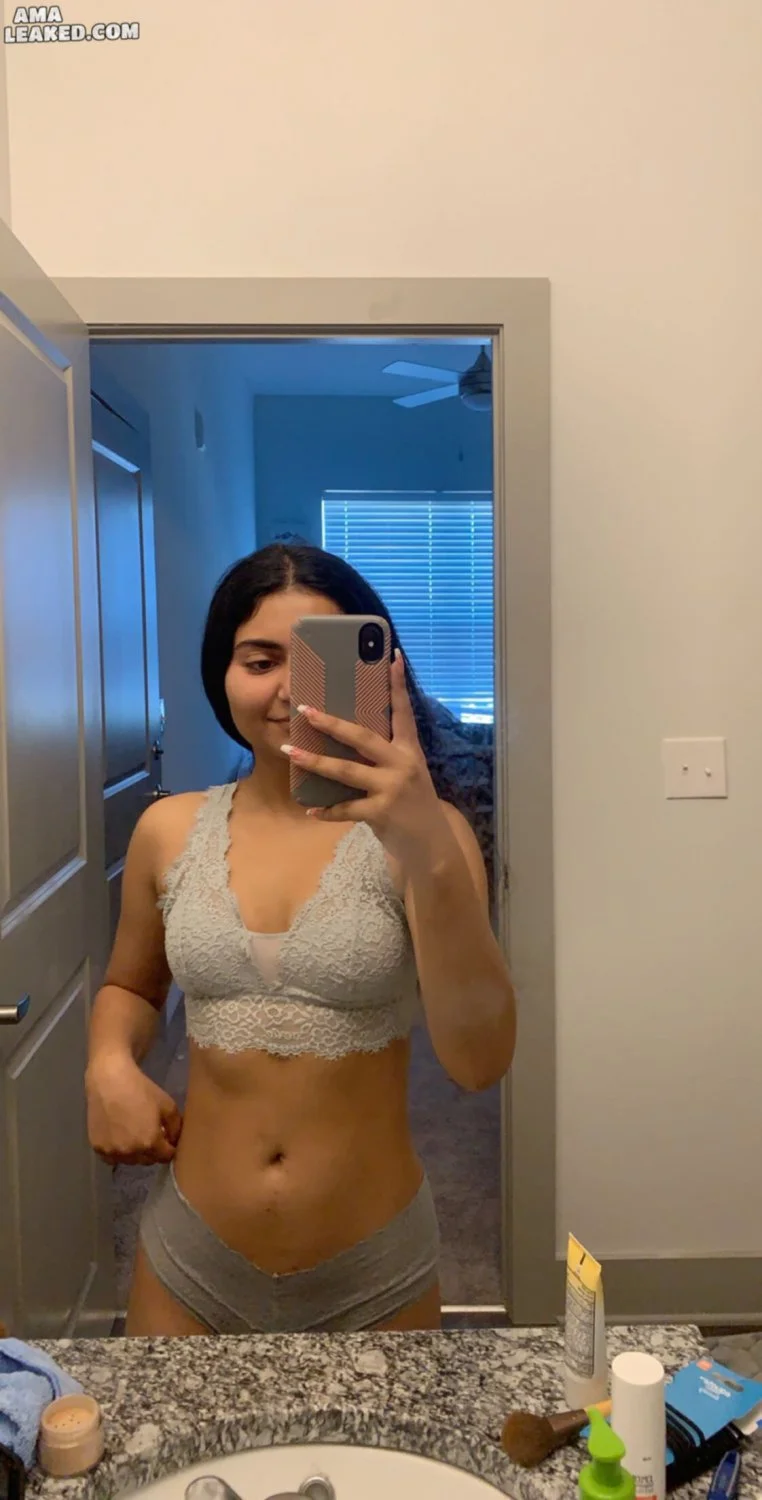 Sexy Desi Jeal image 4