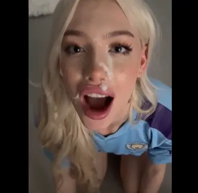 amazing blowjob from naughty blonde cover image