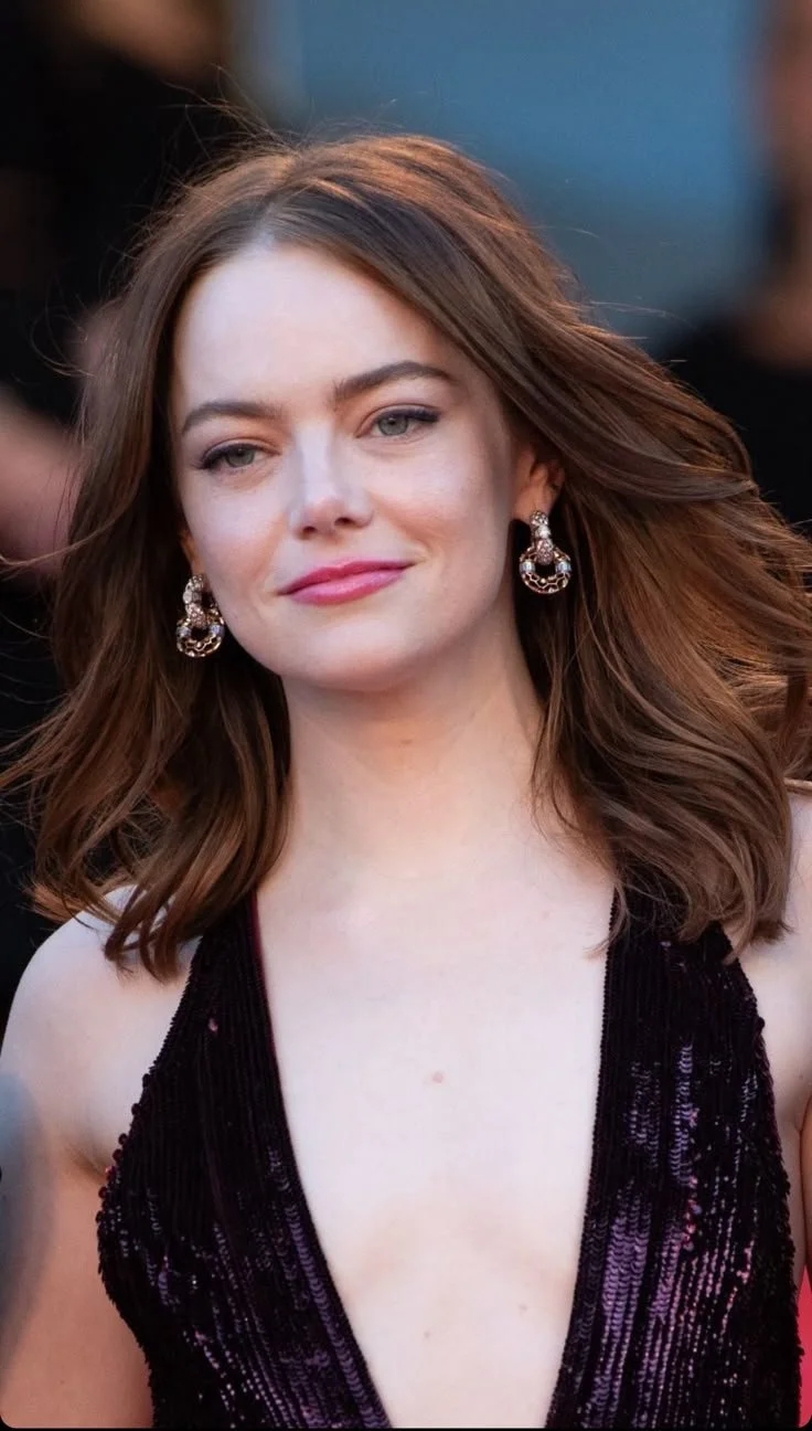 Emma Stone image 11