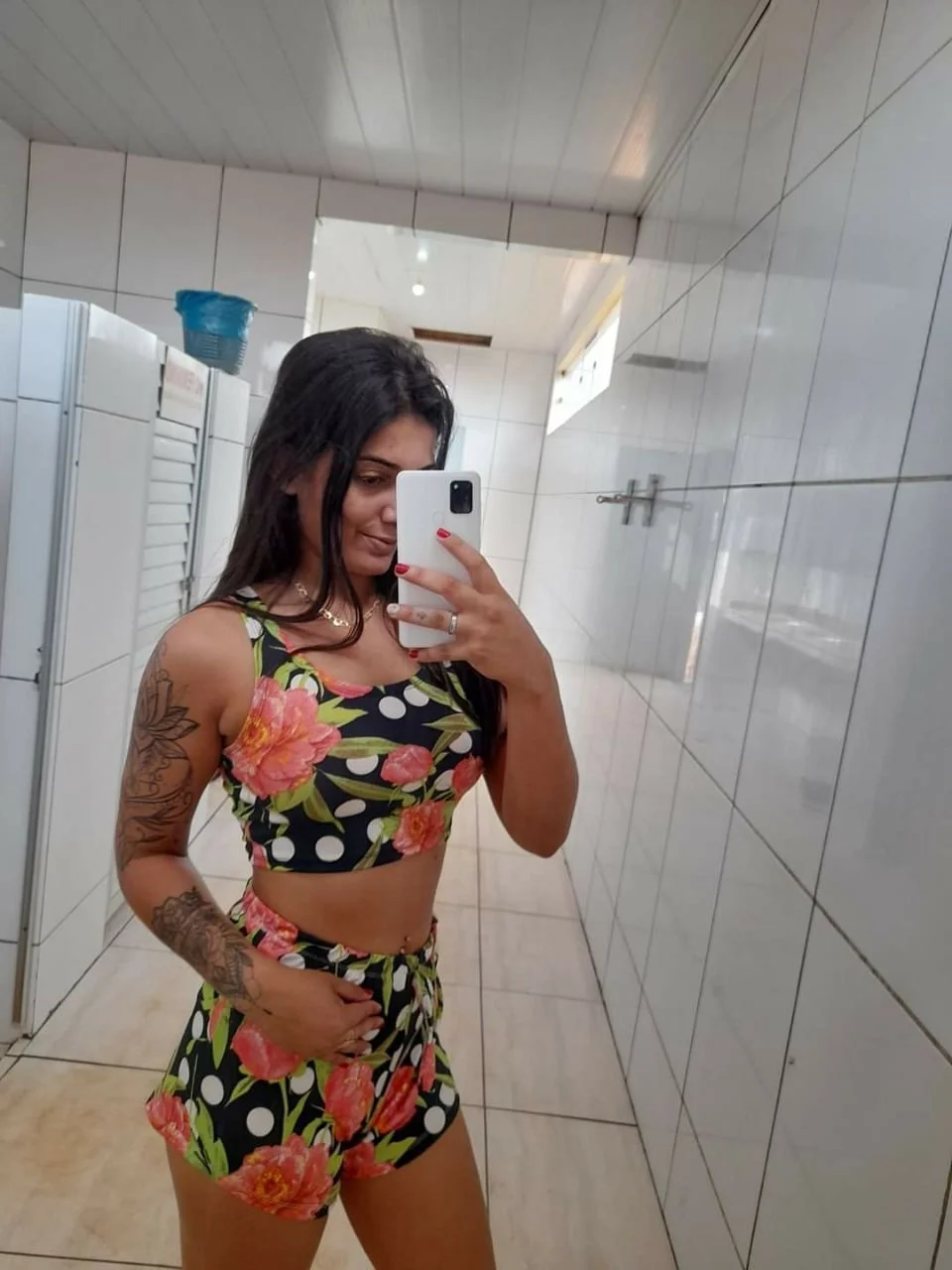 Casada vazada traindo marido com colega de trabalho (completo image 2