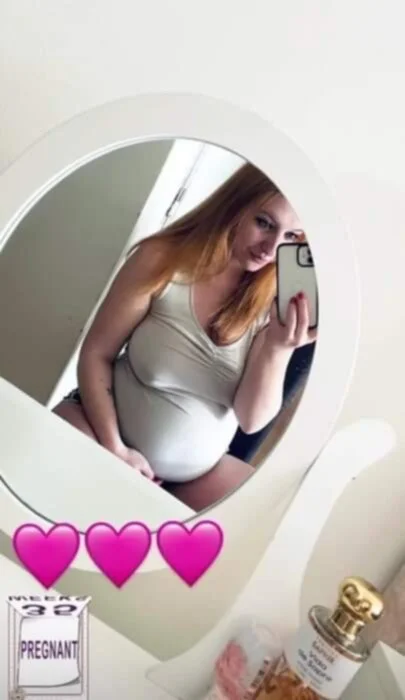 Czech Slutwife Michaela image 14