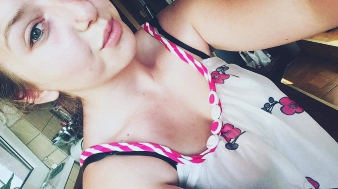 Czech Slutwife Michaela image 19
