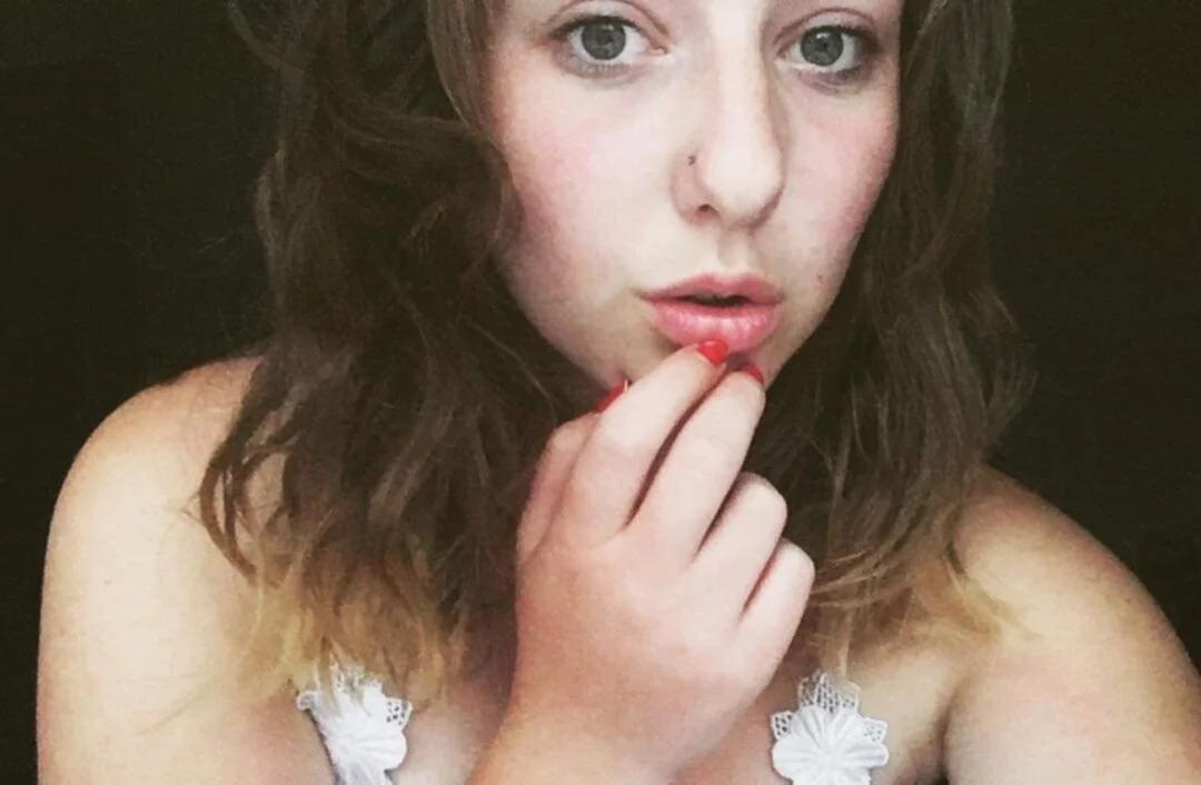 Czech Slutwife Michaela image 36