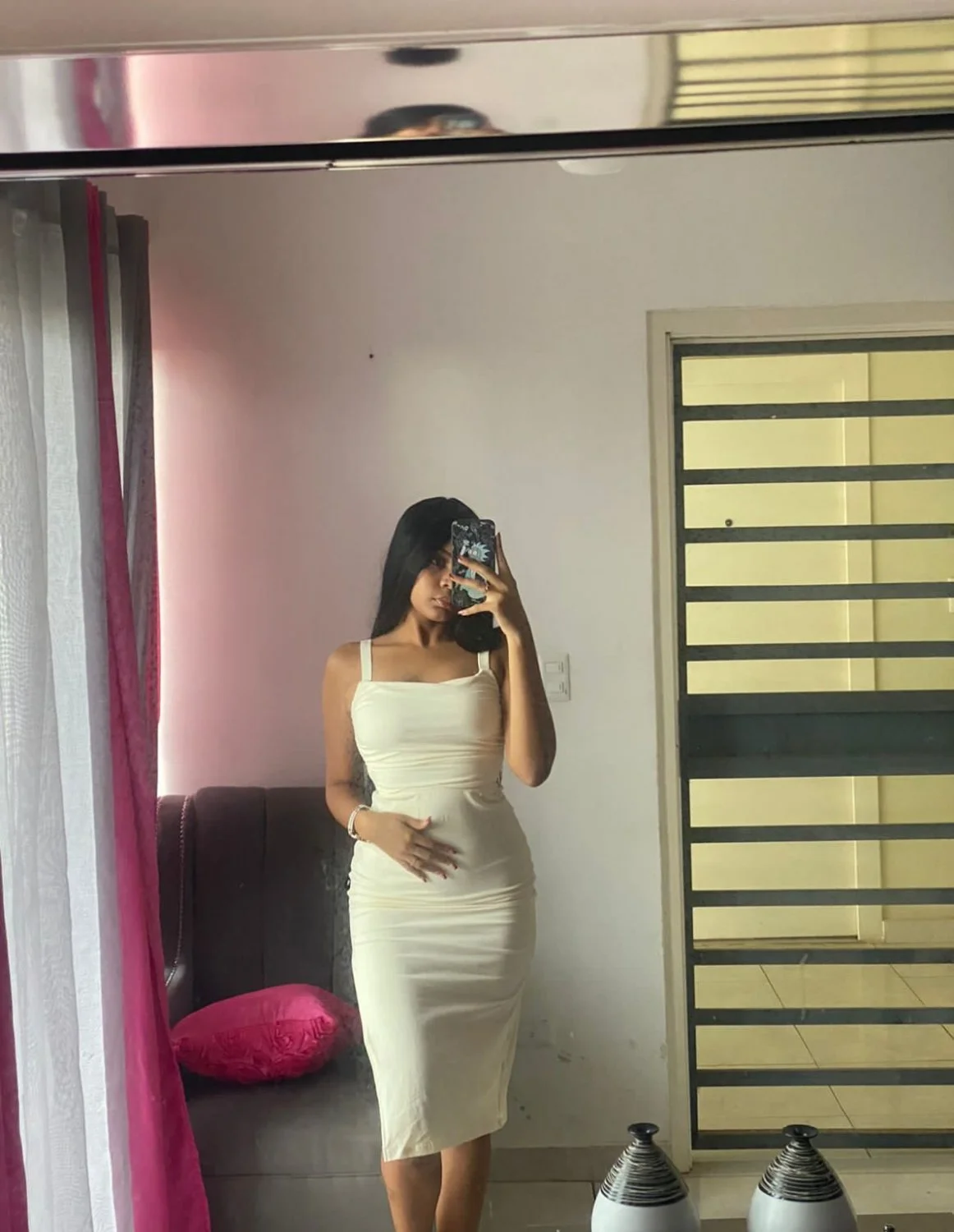 Dominicana desnuda image 18