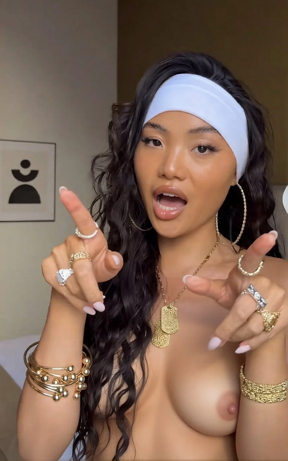 Asian Insta Thot Carmen won’t do OF image 11
