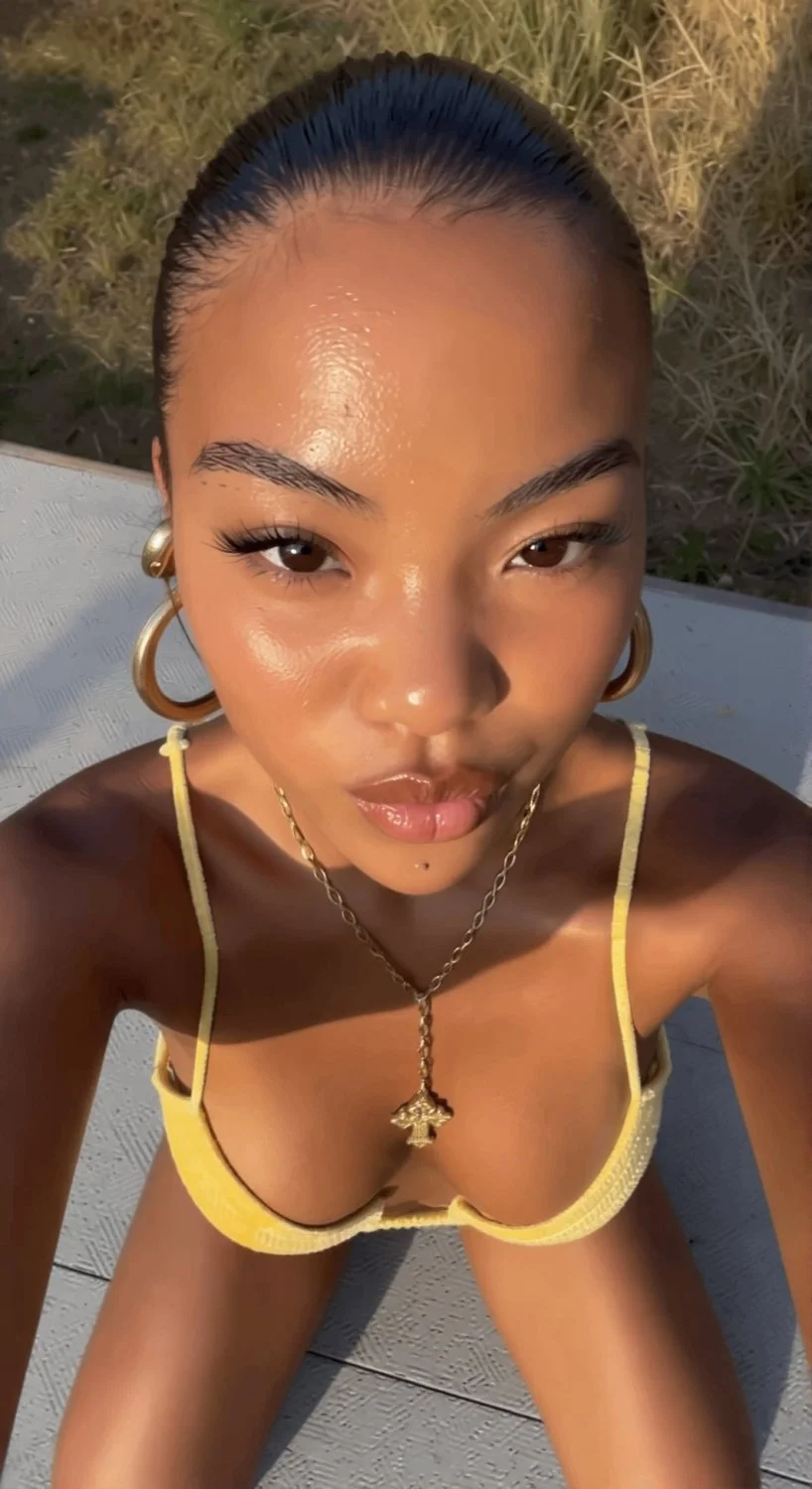 Asian Insta Thot Carmen won’t do OF image 3