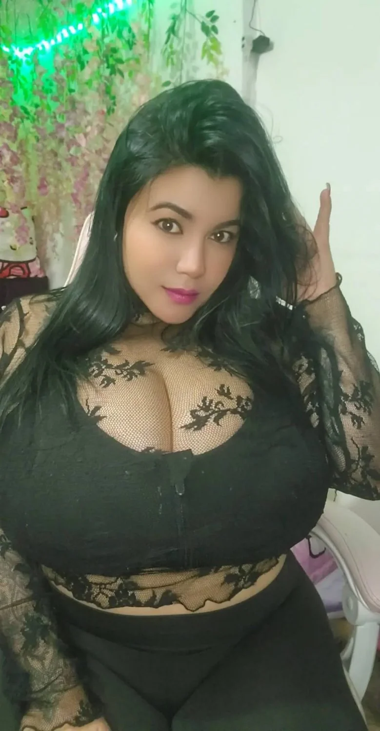 Claritza Del Carmen Betancourt Sexy image 36