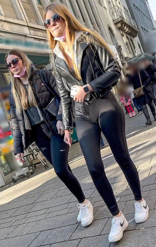 REAL AMATEUR BLONDINE image 4