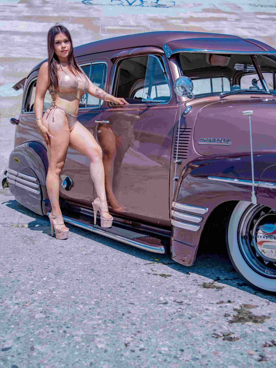 Lowrider Babes. Assume from a magazine or website 😇🙏 image 10