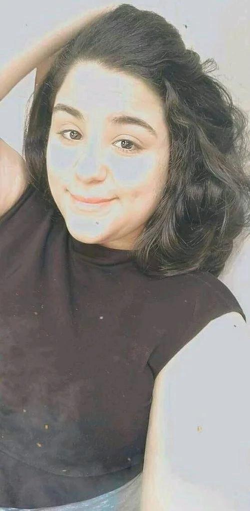 A girl with a strawberry body 🍓 image 8
