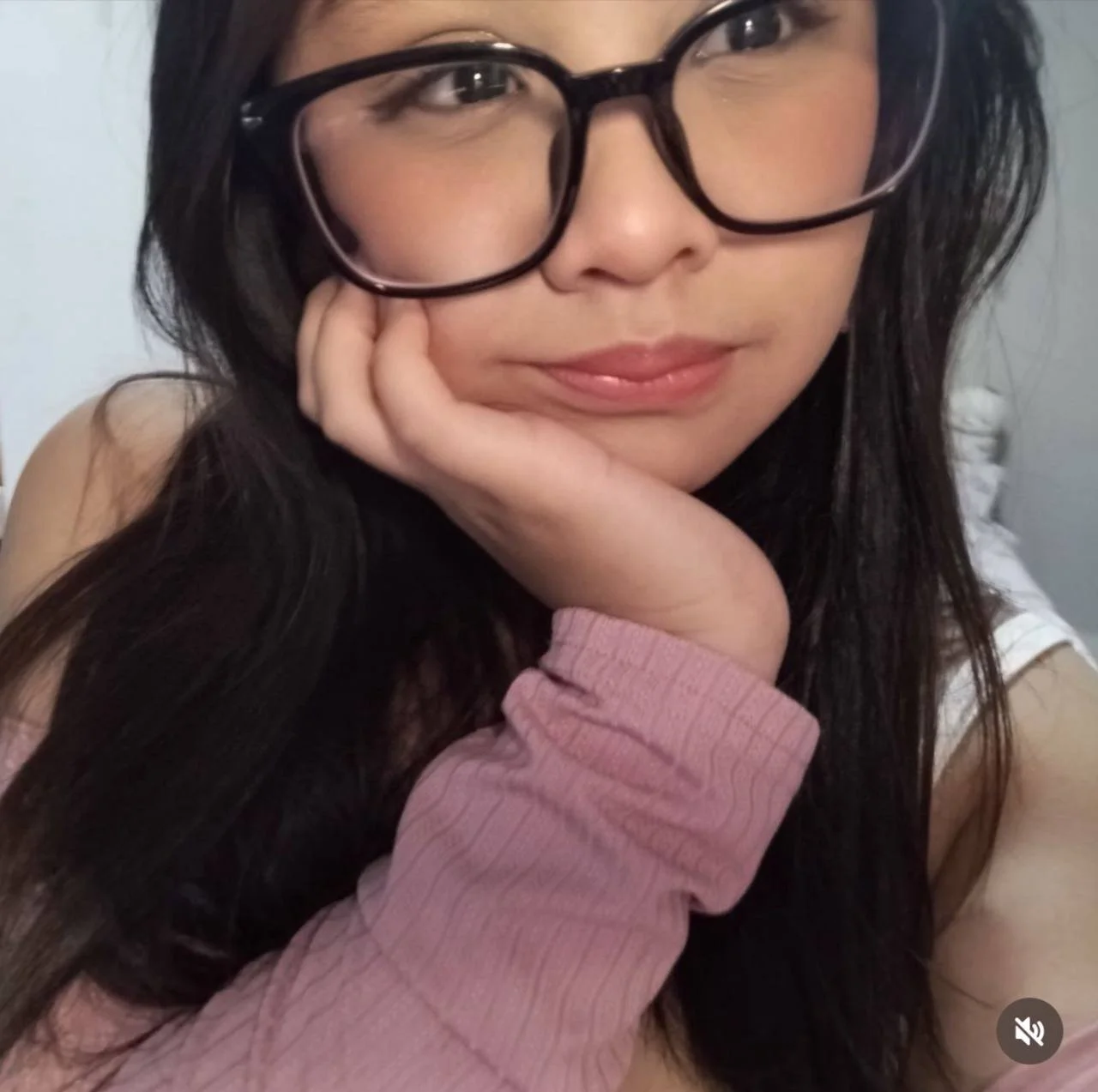 Cute XMM SG Slut with Glasses image 2
