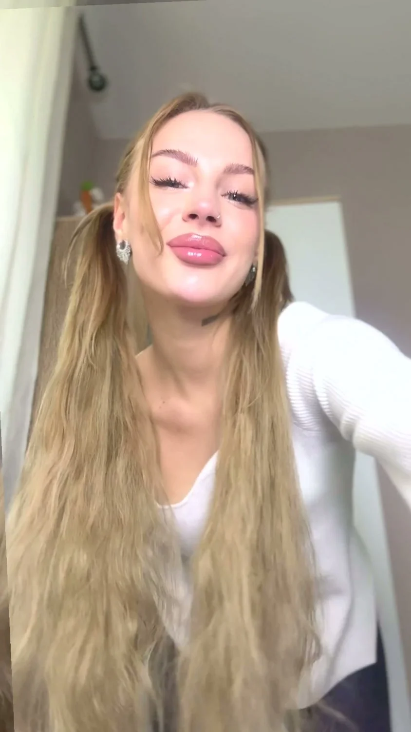 🔞 horny perfect ass getting creampie wet dripping cum 🫦💦 My OF image 2
