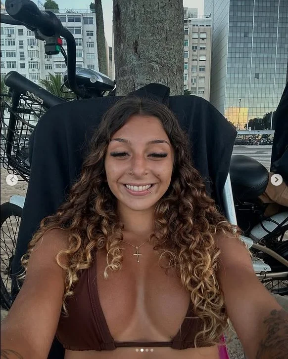 Latinas image 19