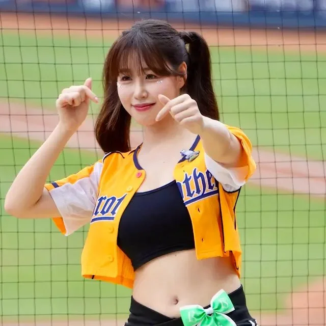 Random Idol (Kpop) Pictures 67 image 10