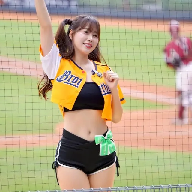Random Idol (Kpop) Pictures 67 image 11