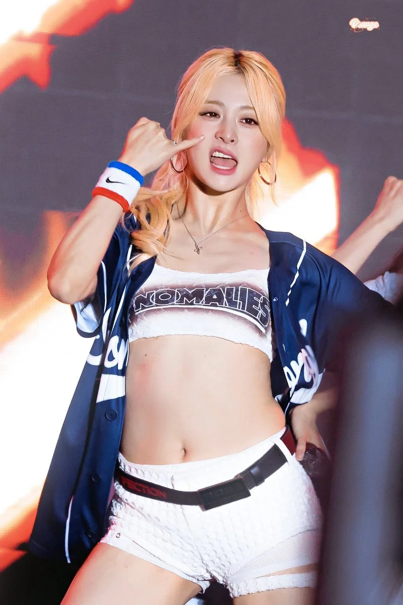 Random Idol (Kpop) Pictures 67 image 20