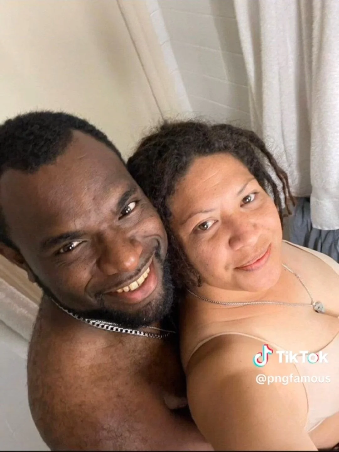 Happy couple🇵🇬 image 7