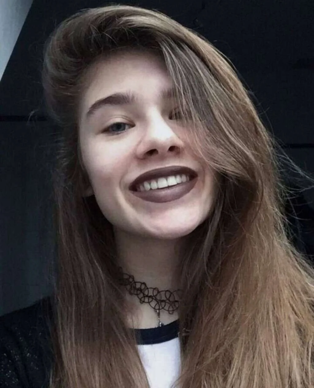 Webslut Chloe image 4