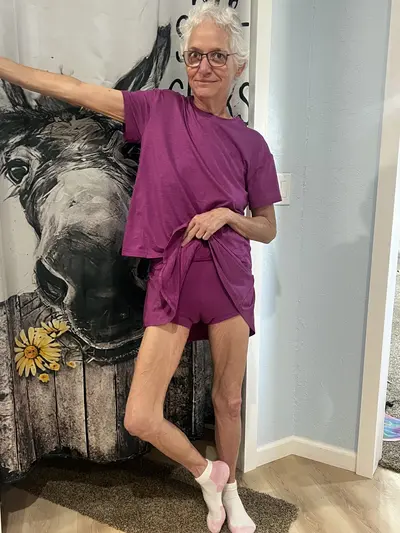 Granny D…Who wants more? hit us up on Signal Repost please! Spread Granny’s legs!🦵. cover image