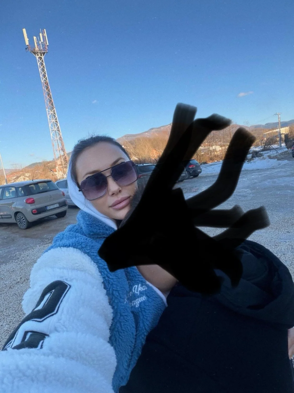 Son love rest on mom boobs. She just stopped breastfeeding him. image 1