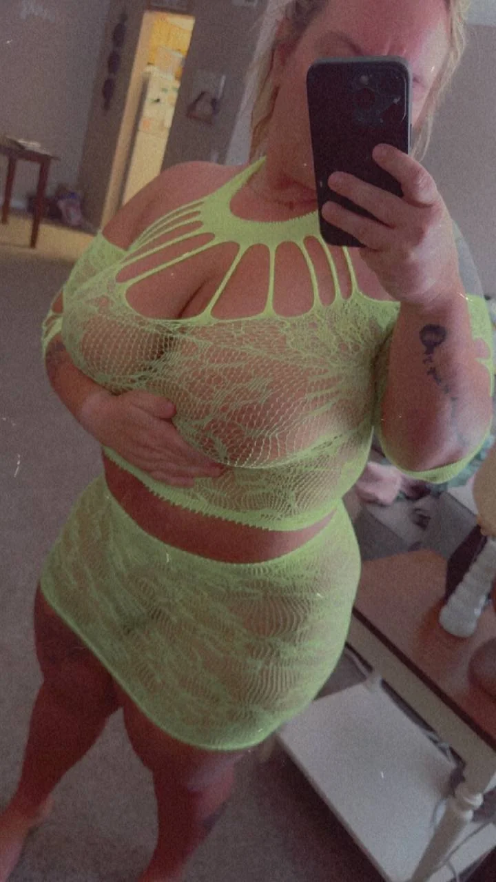 Miss B/ mature BBW image 6