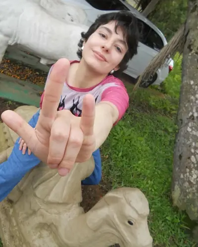 Dani Bestetti - novinha gostosa cover image