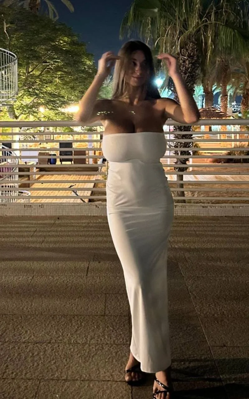 HUGE TIT ISRAELI GIRLS image 11