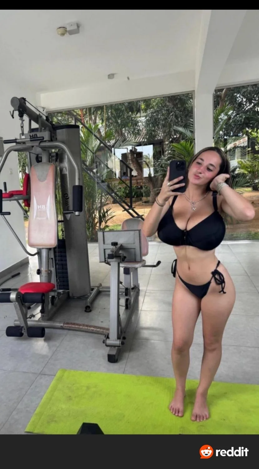 HUGE TIT ISRAELI GIRLS image 5