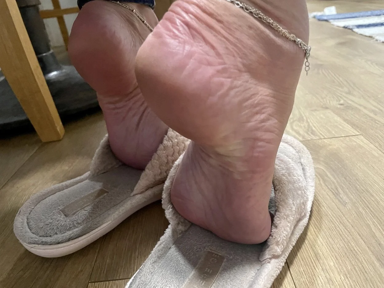 Perfect feet image 12