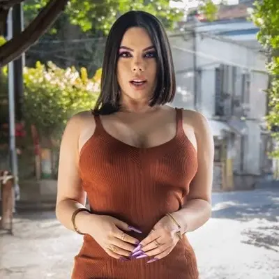 Lizbeth Rodriguez cover image
