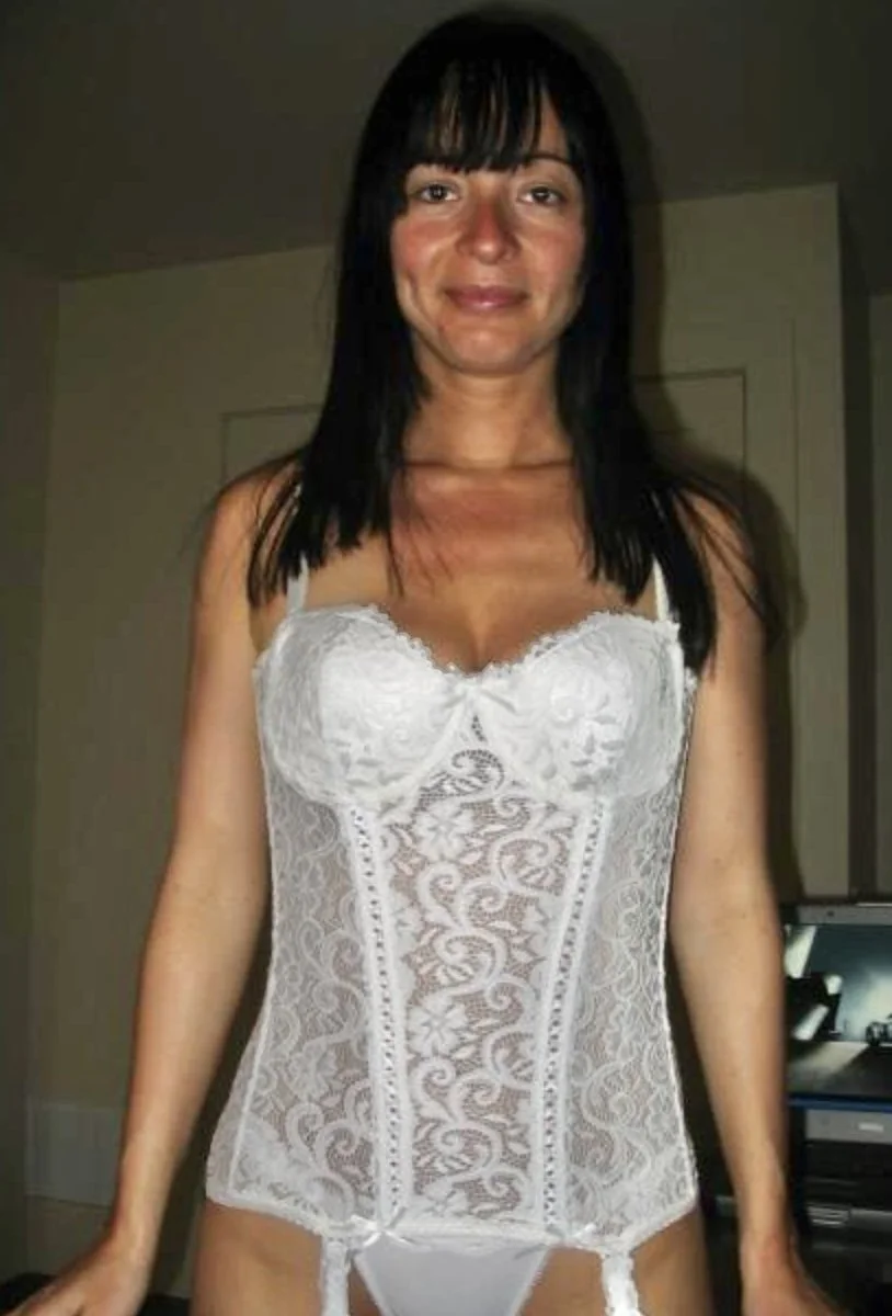 Jade a Gem of a Slut image 6