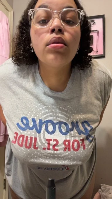 She finally started the of, dm me if you want more info image 3