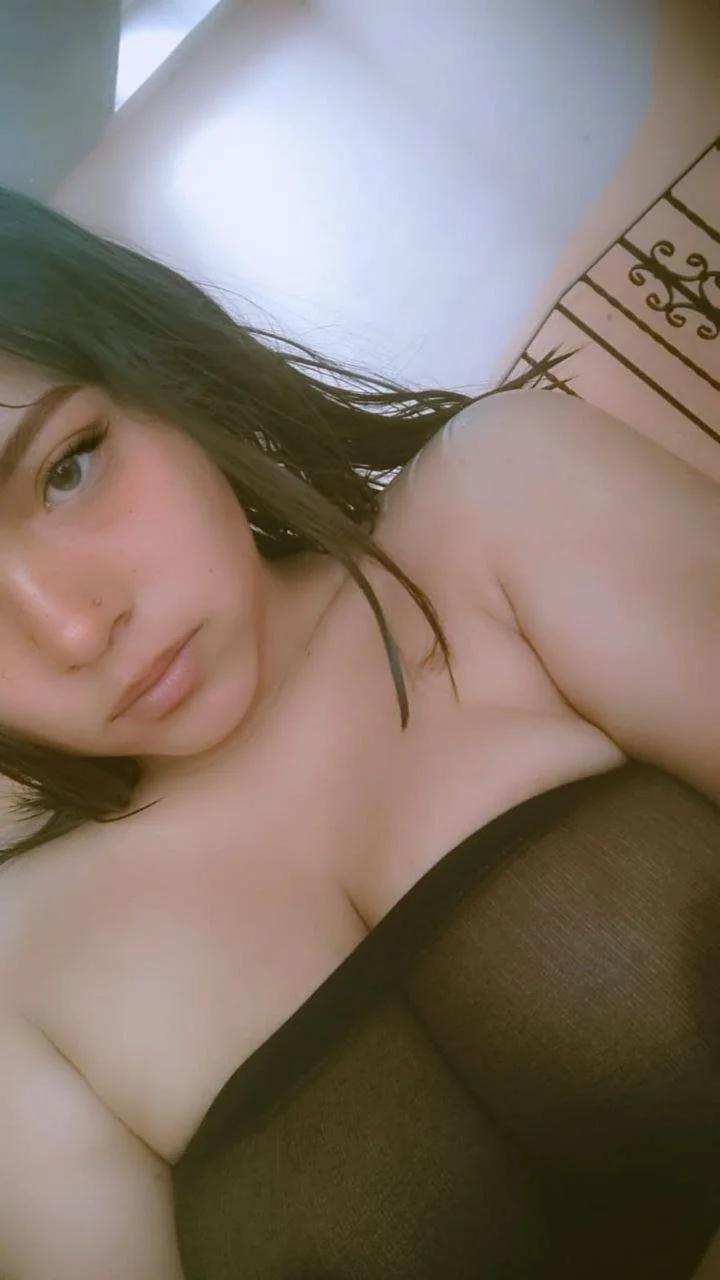 Erandi González Mendoza Méxicana de 20 años main image